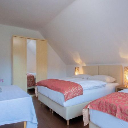 Gaestehaus Dobernig Sankt Niklas an der Drau Екстериор снимка
