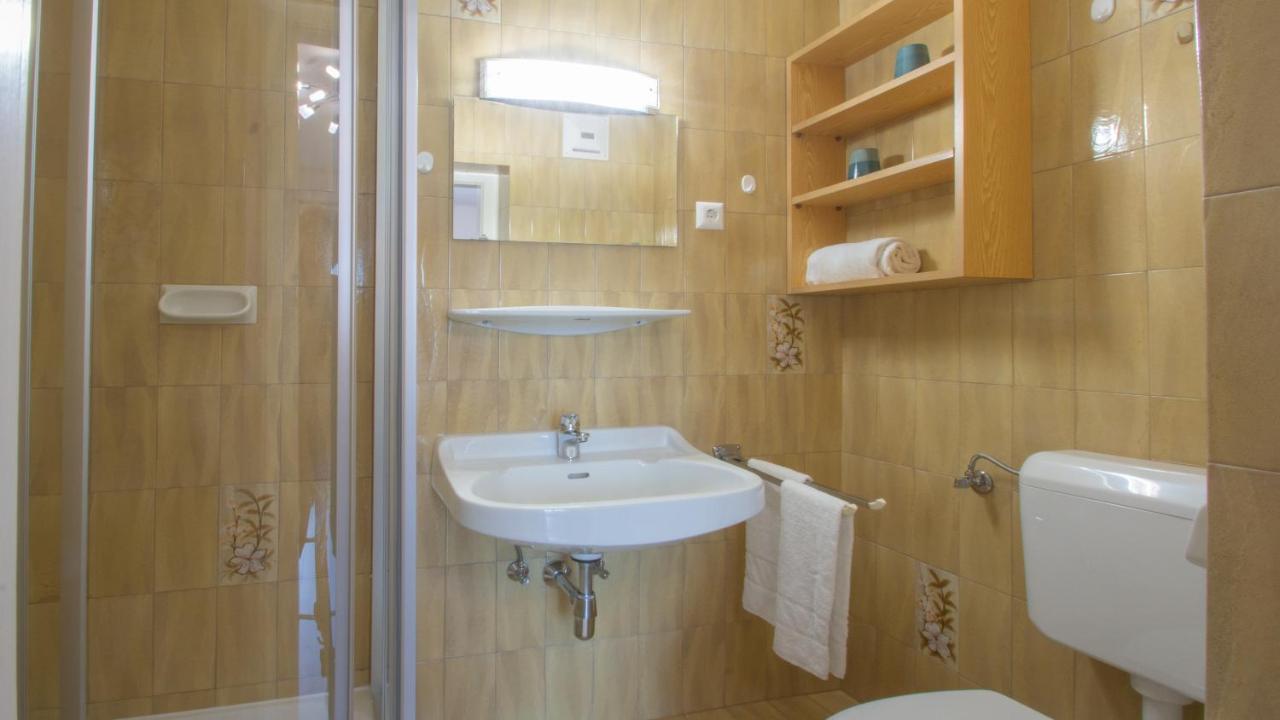 Gaestehaus Dobernig Sankt Niklas an der Drau Екстериор снимка